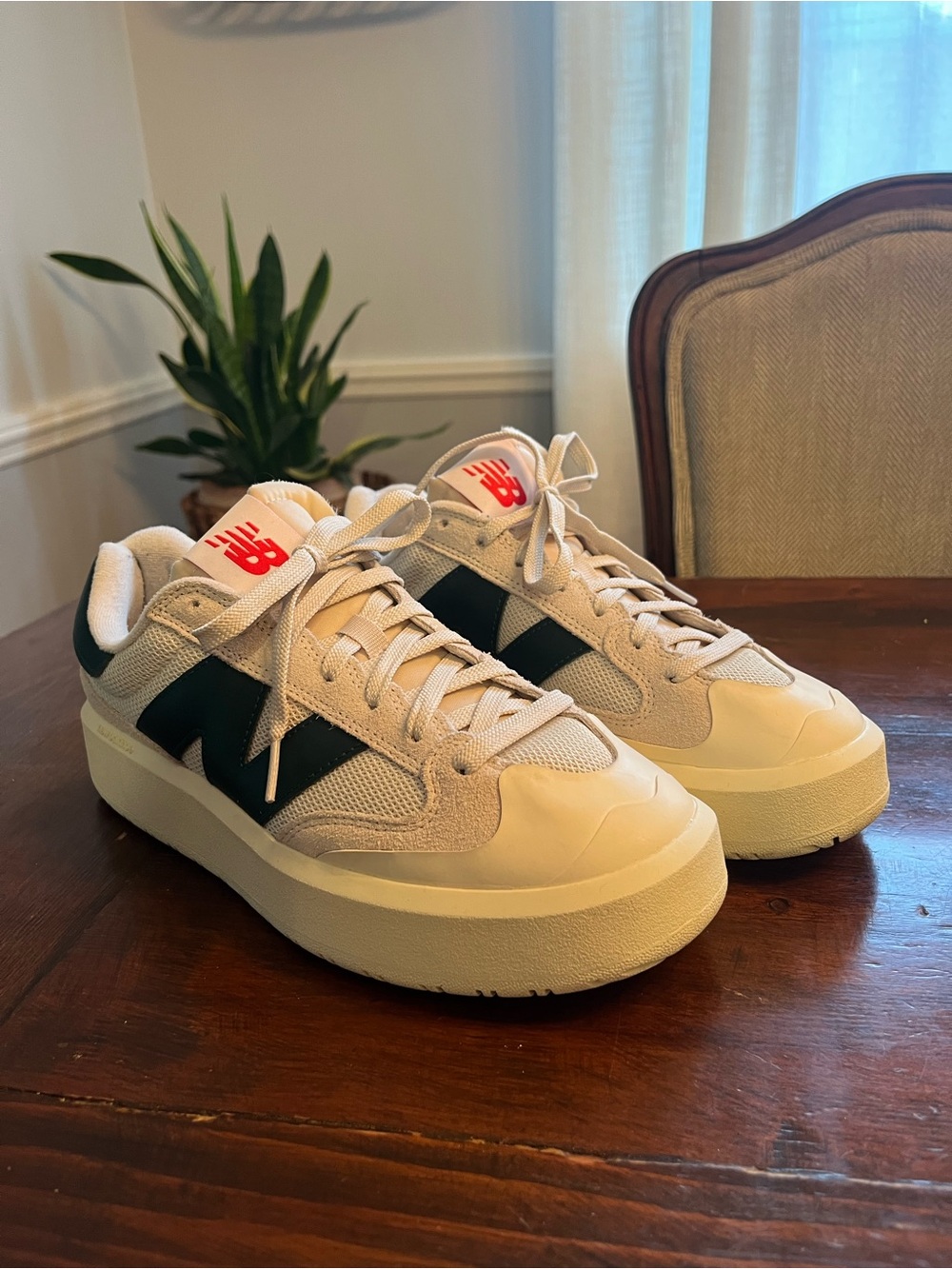 New Balance CT302 US Men’s Size 8.5 Hunter Green/Cream School Retro Moonbeam